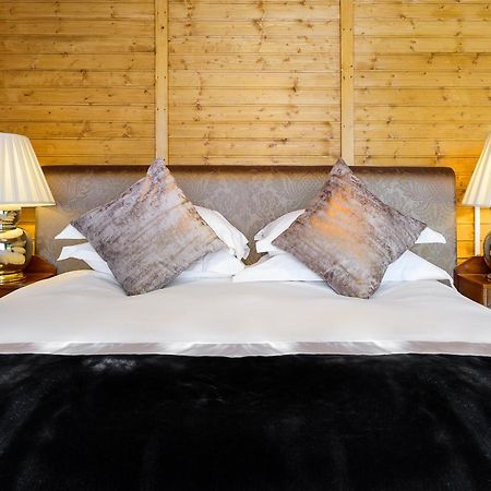The Inn On The Green Cookham Dean Екстериор снимка