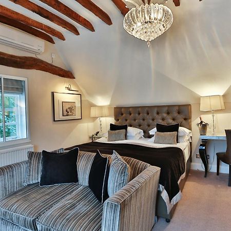 The Inn On The Green Cookham Dean Екстериор снимка